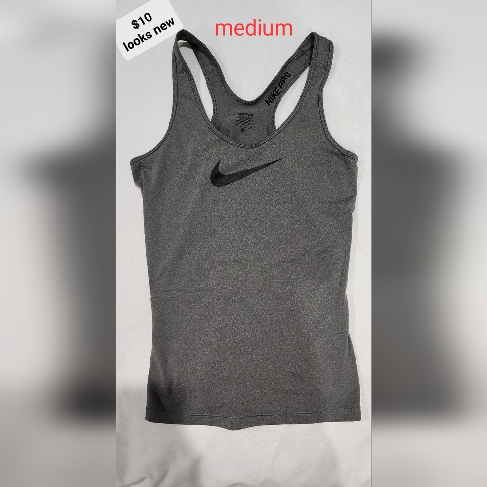 Nike tank